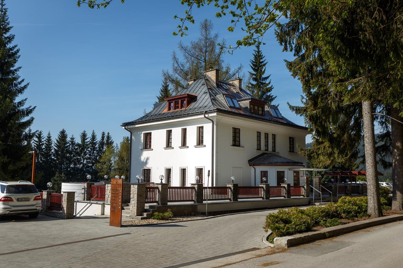 Hotel Bedriska Wellness Resort & Spa Špindlerŭv Mlýn Kültér fotó
