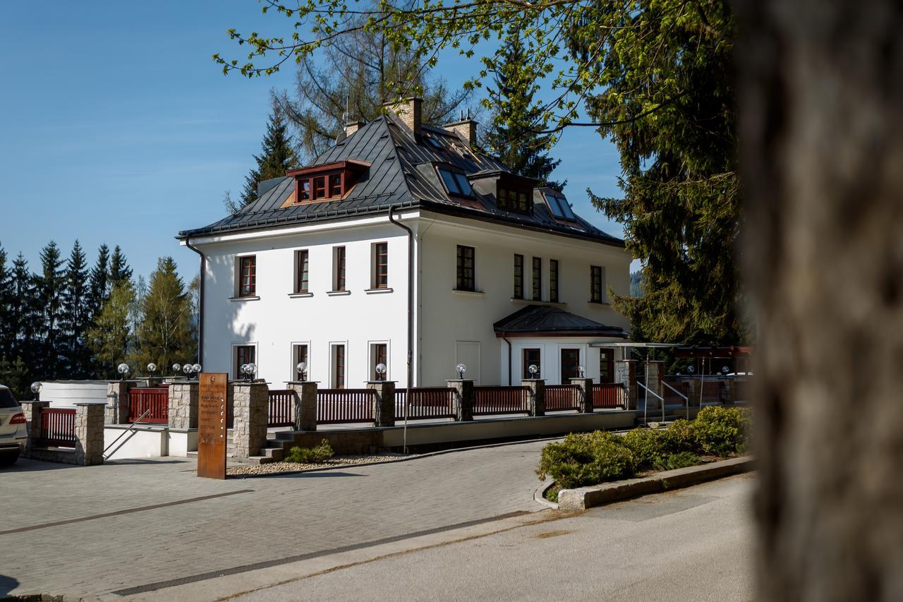 Hotel Bedriska Wellness Resort & Spa Špindlerŭv Mlýn Kültér fotó